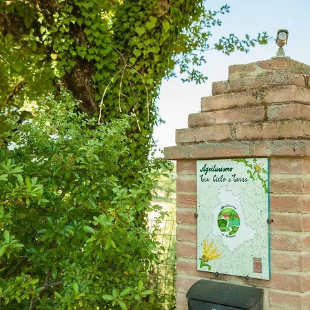 Agriturismo Bio Tra Cielo E Terra Apartment *
